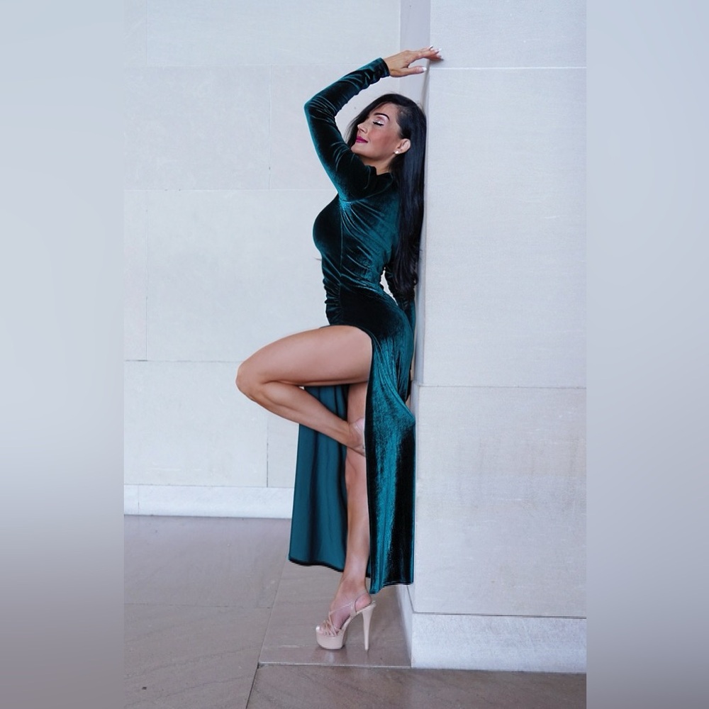 Reformation Velvet Green dress